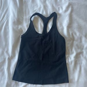 Lululemon cropped ready to rulu tank size 2